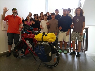 Cycling from Istanbul to Sweden via Sedlčany Sexta! 
